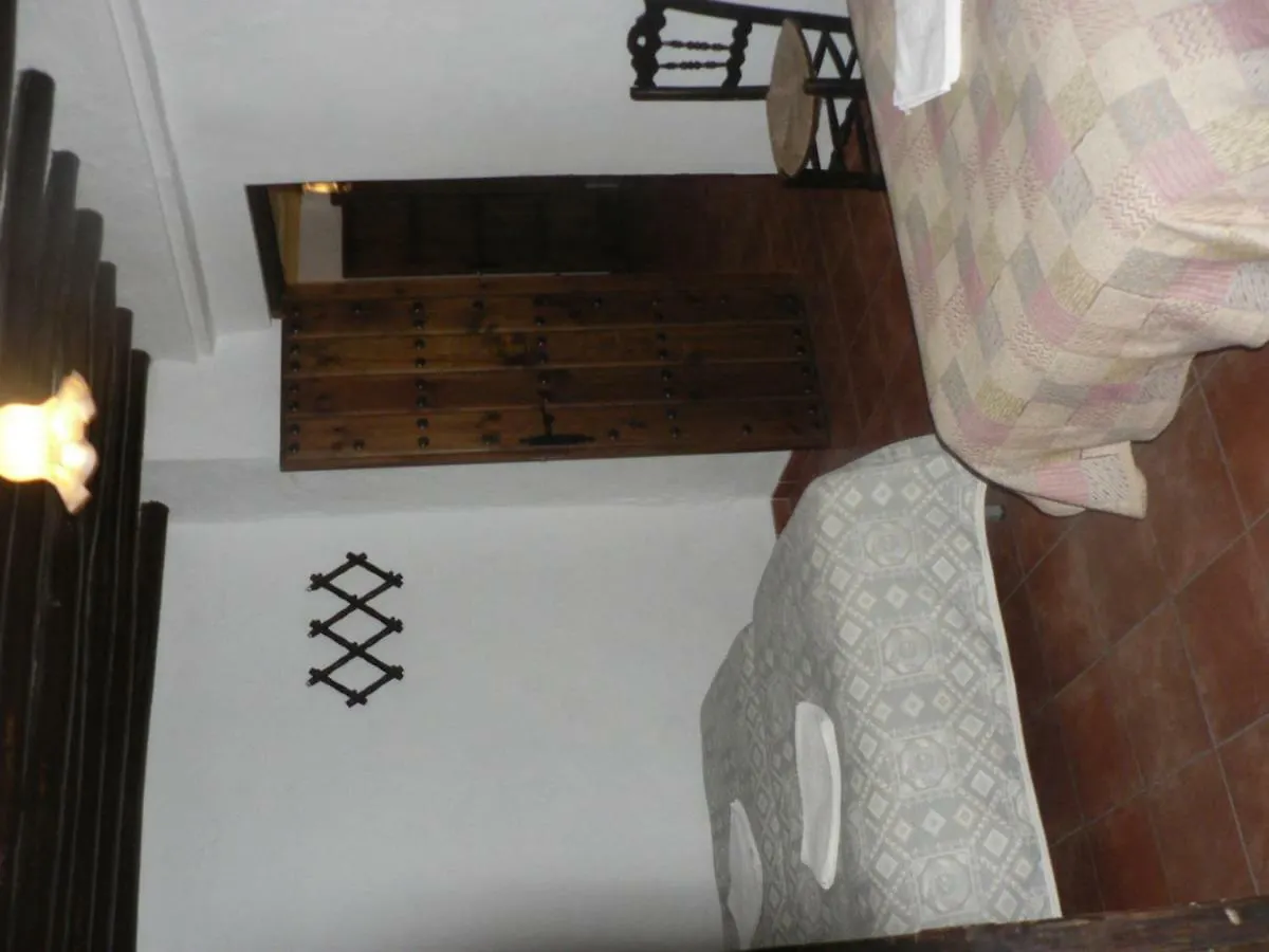 Cortijo La Cola Guest House Canete la Real